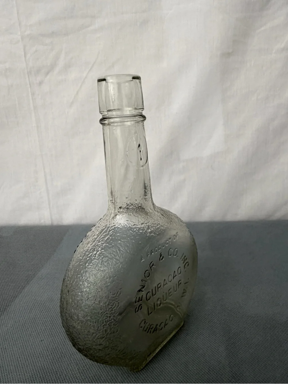Senior & Co Curacao Liqueur Vintage Glass Bottle (F248)